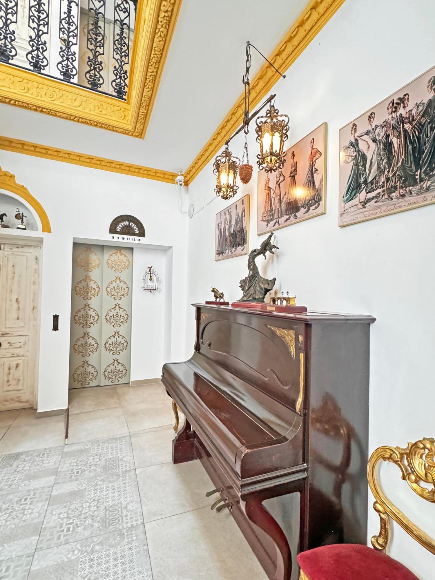 Palace House Hercules - Apartments Seville Luaran gambar